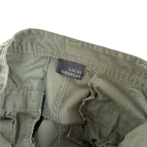 Local European Cargo Pant In Olive Size M/L See Sizing Notes For Accurate Sizing - Picture 9 of 11